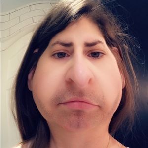 Meet your Posher, Jenee